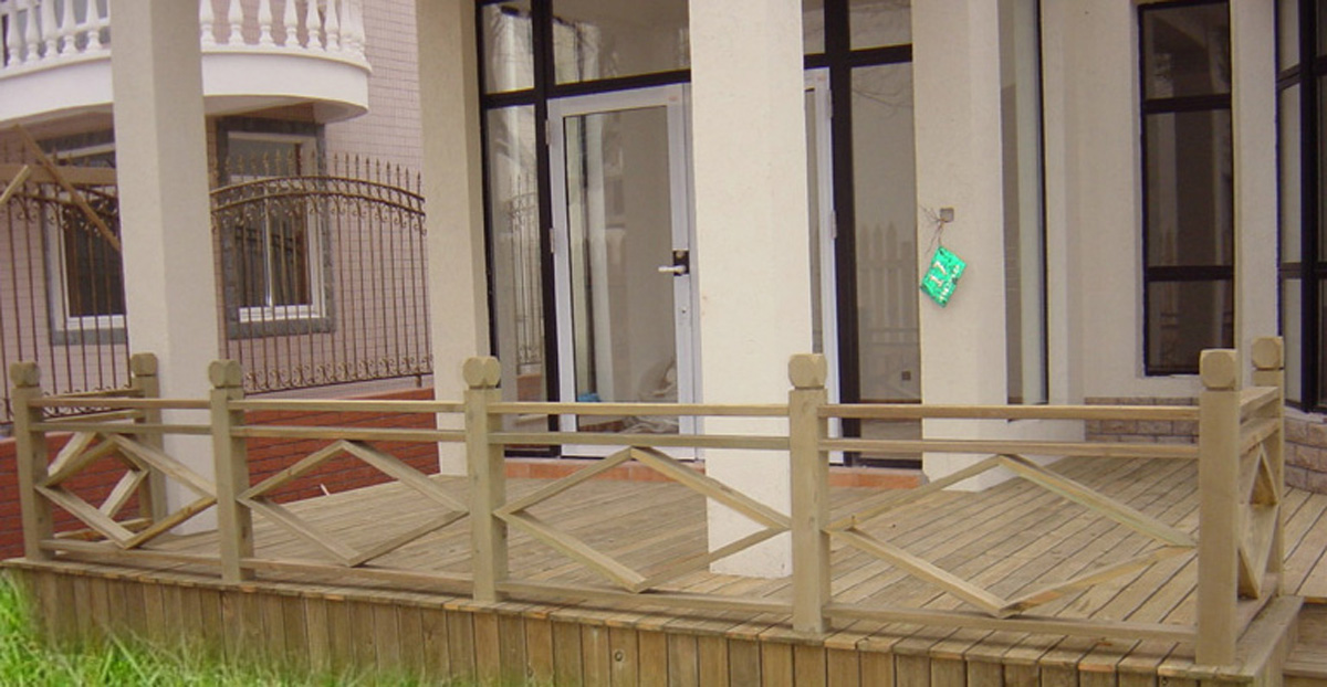 ����ľ������